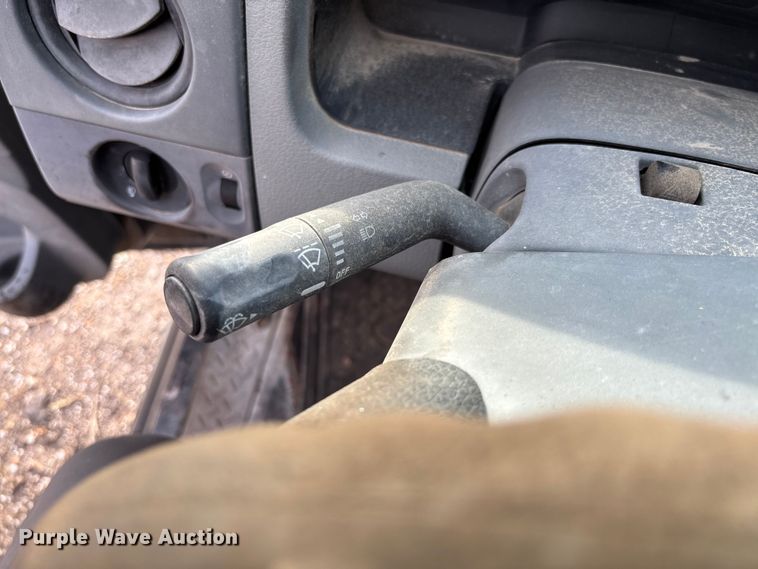 image for item EV3336 2007 Ford F150 XLT Ext. Cab pickup truck