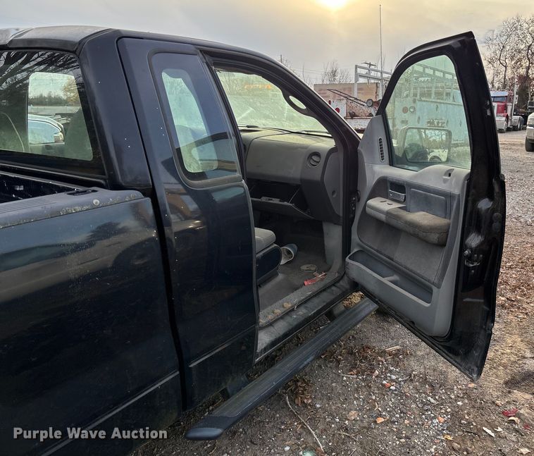 image for item EV3336 2007 Ford F150 XLT Ext. Cab pickup truck