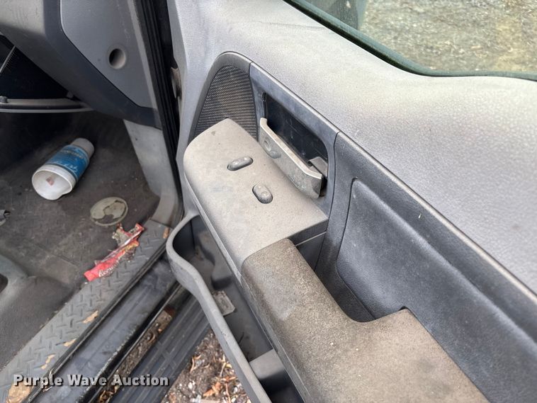 image for item EV3336 2007 Ford F150 XLT Ext. Cab pickup truck