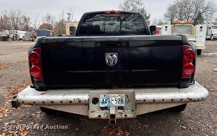 image for item EV3338 2007 Dodge Ram 3500 Quad Cab pickup truck