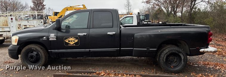 image for item EV3338 2007 Dodge Ram 3500 Quad Cab pickup truck