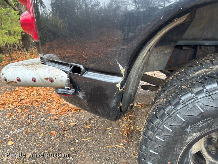 image for item EV3338 2007 Dodge Ram 3500 Quad Cab pickup truck