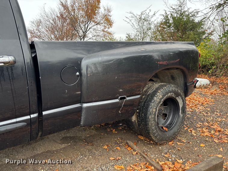 image for item EV3338 2007 Dodge Ram 3500 Quad Cab pickup truck