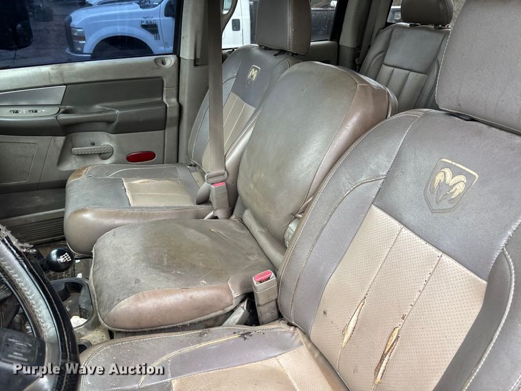 image for item EV3338 2007 Dodge Ram 3500 Quad Cab pickup truck