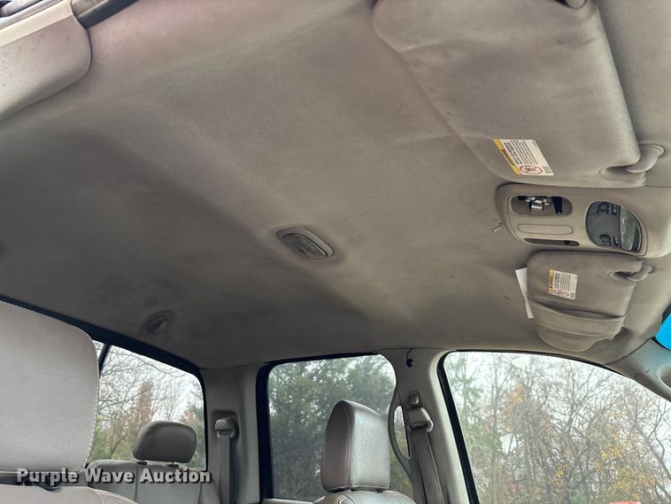 image for item EV3338 2007 Dodge Ram 3500 Quad Cab pickup truck