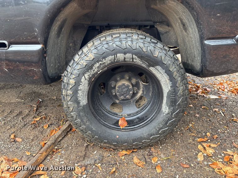 image for item EV3338 2007 Dodge Ram 3500 Quad Cab pickup truck