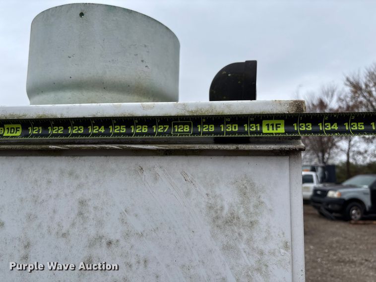 image for item EV3339 2006 Ford F550 XL Super Duty utility / service truck