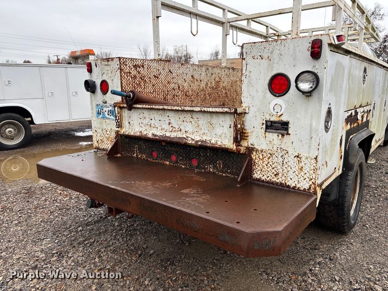 image for item EV3340 2008 Ford F350 XL Super Duty utility bed pickup truck