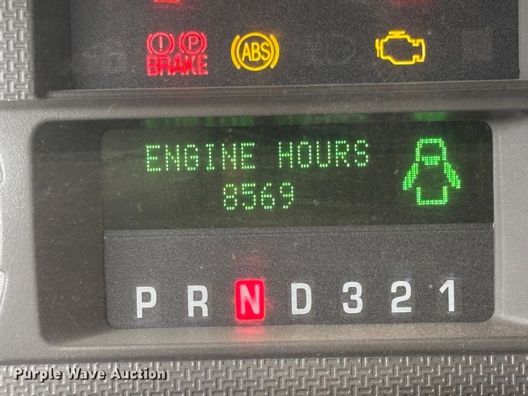 image for item EV3340 2008 Ford F350 XL Super Duty utility bed pickup truck