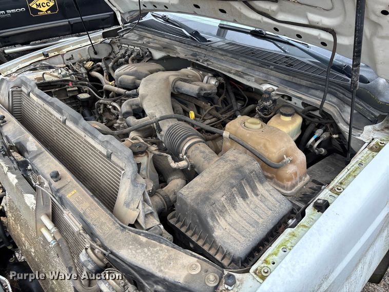 image for item EV3340 2008 Ford F350 XL Super Duty utility bed pickup truck