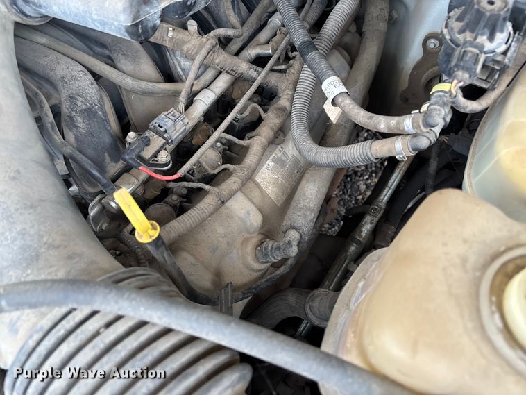 image for item EV3340 2008 Ford F350 XL Super Duty utility bed pickup truck