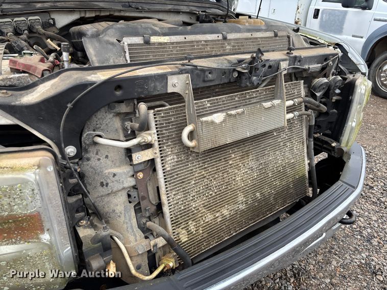 image for item EV3340 2008 Ford F350 XL Super Duty utility bed pickup truck