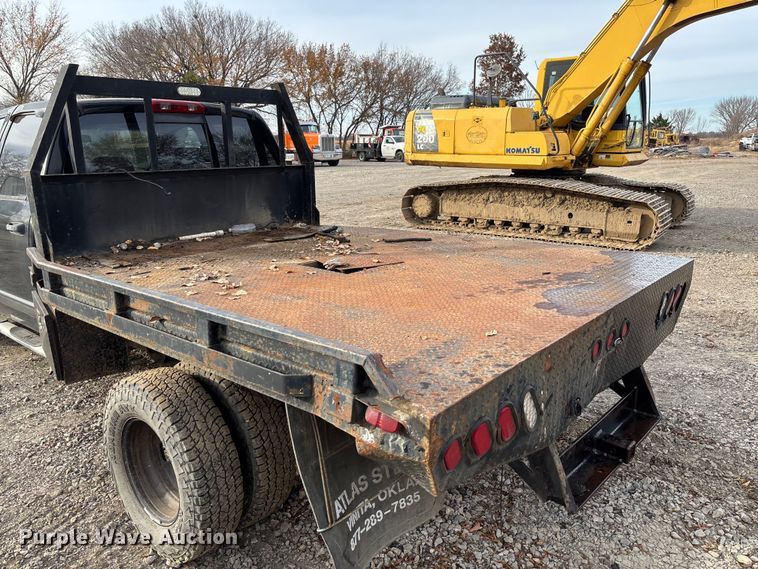 image for item EV3341 2006 Dodge Ram 3500 Quad Cab flatbed pickup truck