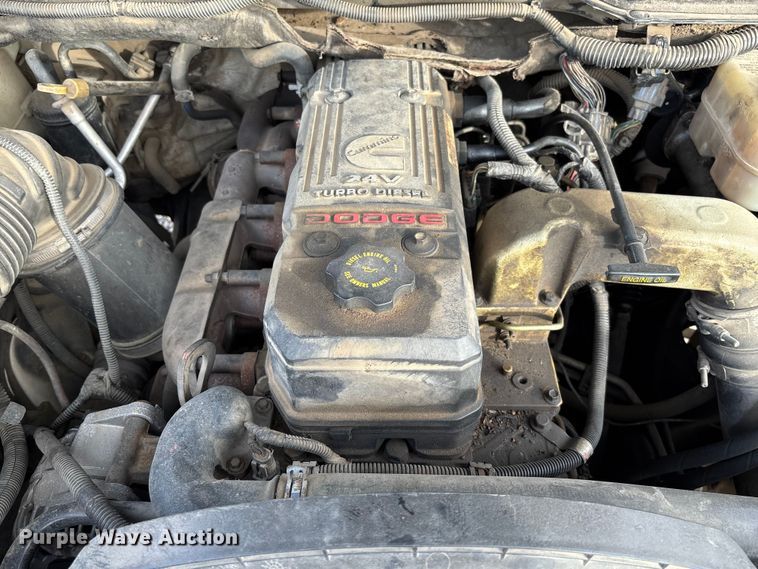 image for item EV3341 2006 Dodge Ram 3500 Quad Cab flatbed pickup truck