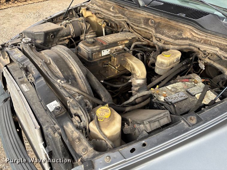 image for item EV3341 2006 Dodge Ram 3500 Quad Cab flatbed pickup truck