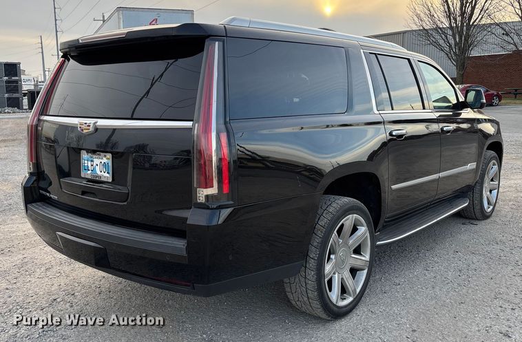image for item EV3342 2020 Cadillac Escalade ESV SUV