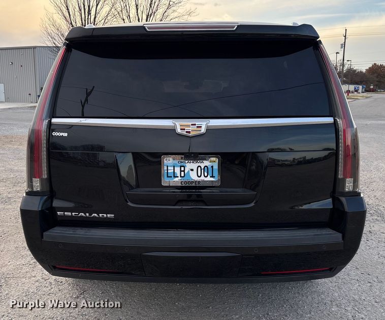 image for item EV3342 2020 Cadillac Escalade ESV SUV