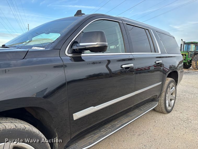 image for item EV3342 2020 Cadillac Escalade ESV SUV