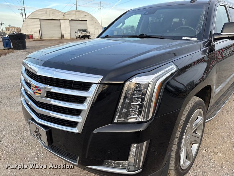 image for item EV3342 2020 Cadillac Escalade ESV SUV
