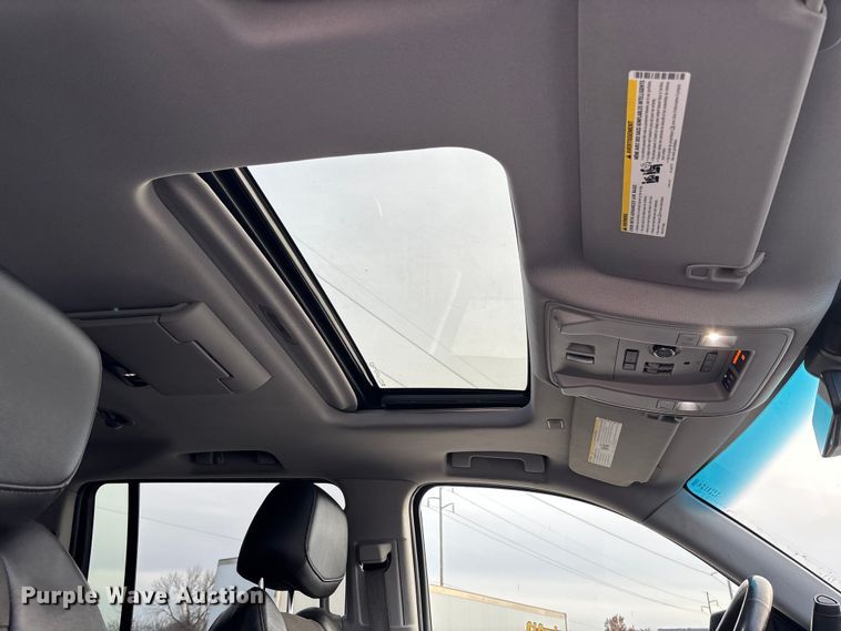 image for item EV3342 2020 Cadillac Escalade ESV SUV