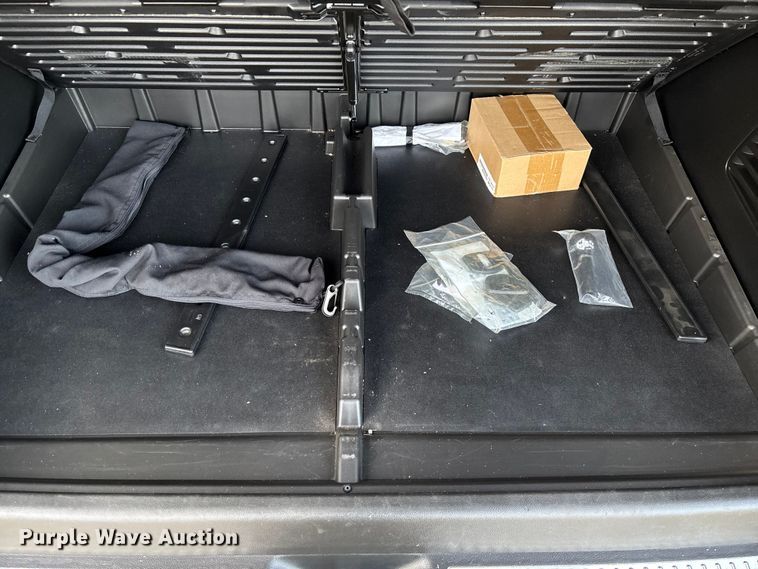 image for item EV3342 2020 Cadillac Escalade ESV SUV