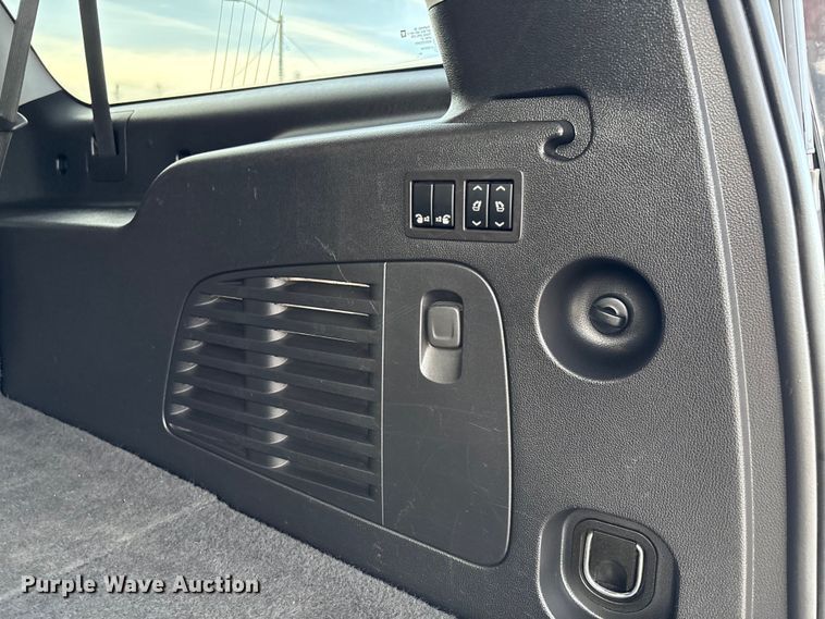 image for item EV3342 2020 Cadillac Escalade ESV SUV