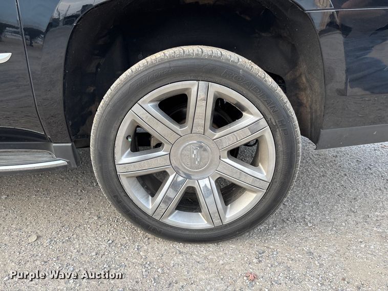 image for item EV3342 2020 Cadillac Escalade ESV SUV