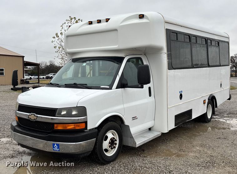 image for item EV3361 2014 Chevrolet 4500 Express shuttle bus