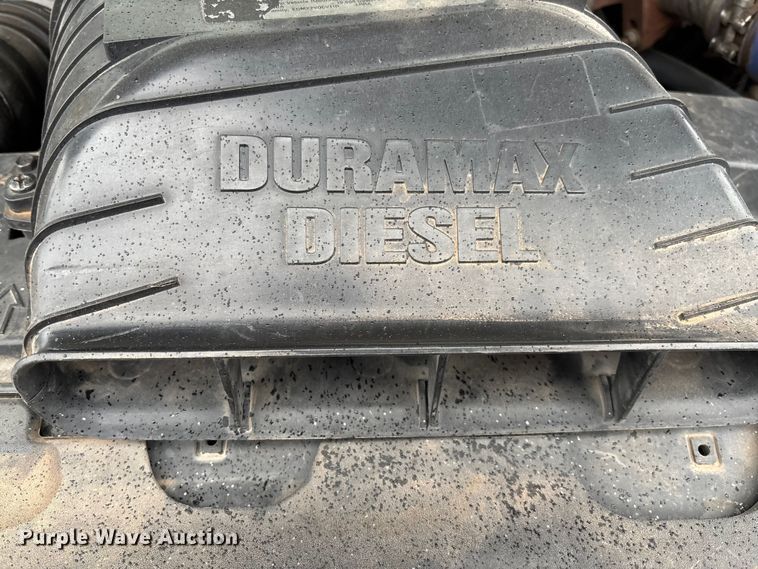 image for item EV3361 2014 Chevrolet 4500 Express shuttle bus