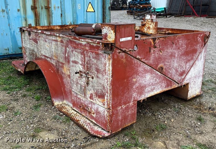 image for item EV3371 Pickup truck utility bed