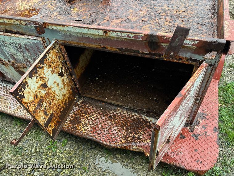 image for item EV3371 Pickup truck utility bed