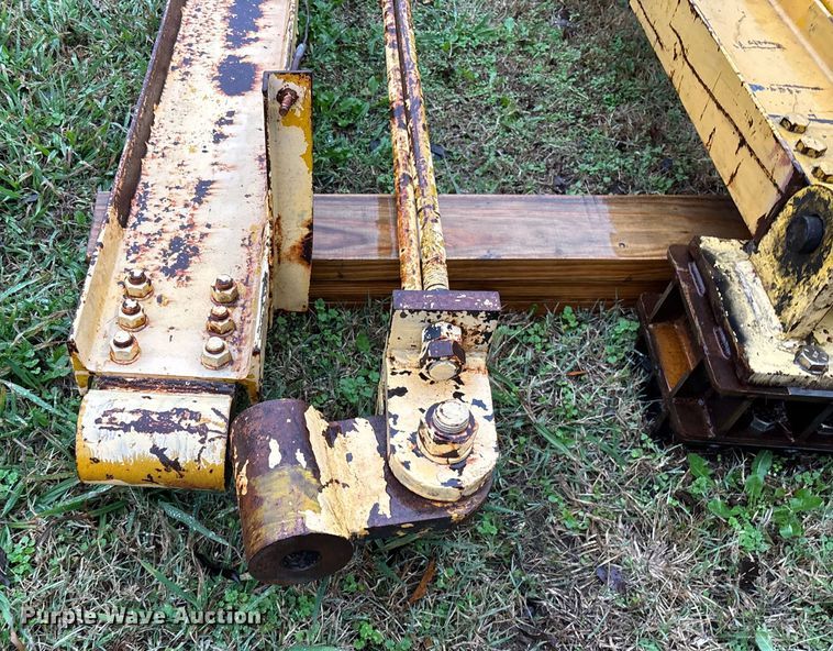 image for item EV3376 (3) overhead cranes