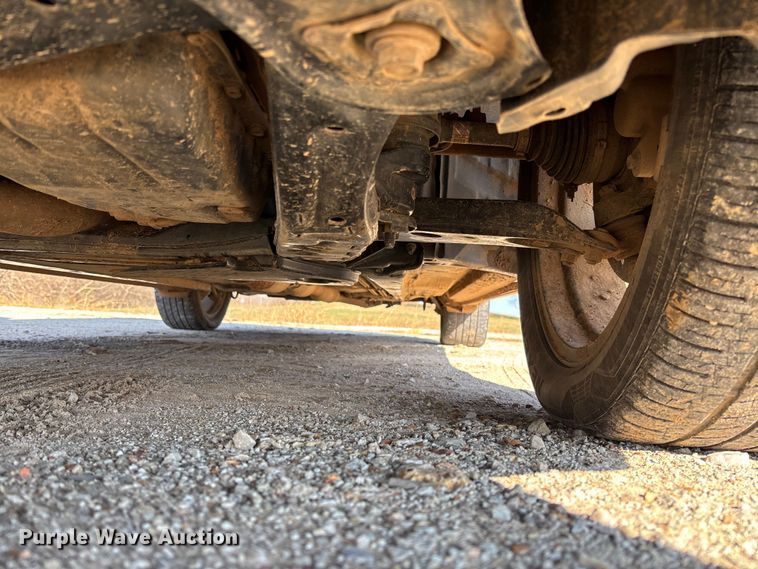 image for item EV3392 2009 Toyota Venza van