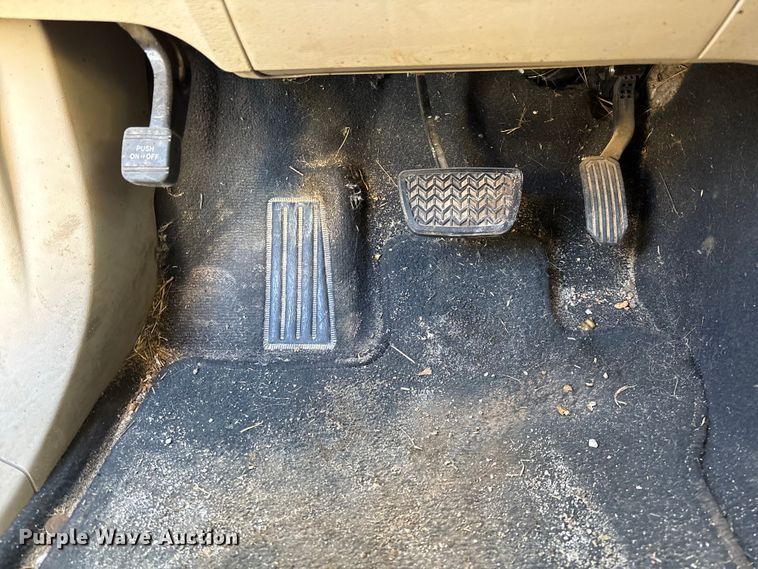 image for item EV3392 2009 Toyota Venza van