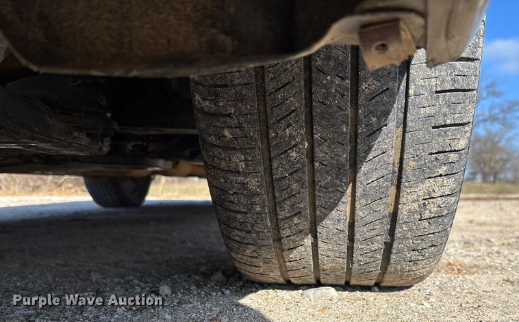 image for item EV3392 2009 Toyota Venza van