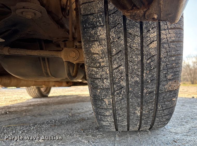 image for item EV3392 2009 Toyota Venza van