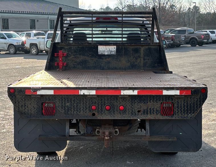 image for item EV3459 2004 Dodge Ram 2500 flatbed pickup truck