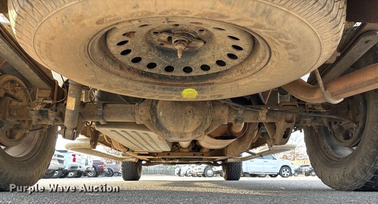 image for item EV3461 2011 Chevrolet Silverado 1500 Crew Cab pickup truck