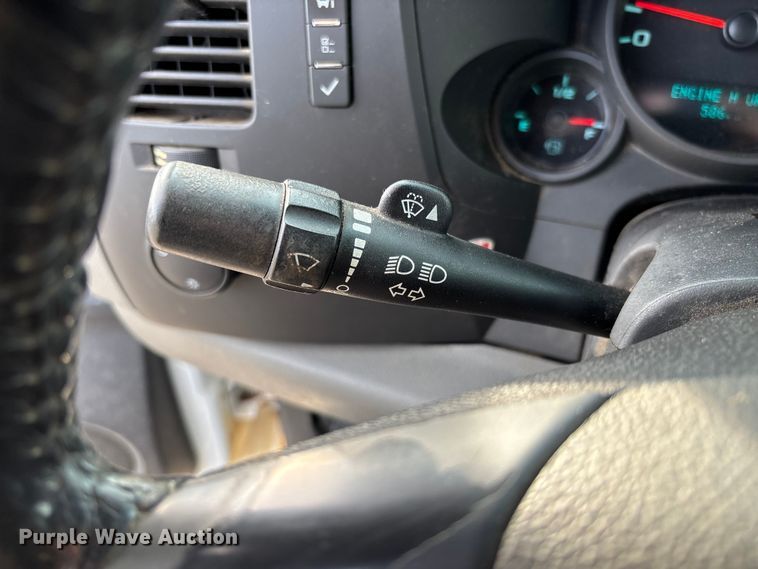 image for item EV3461 2011 Chevrolet Silverado 1500 Crew Cab pickup truck