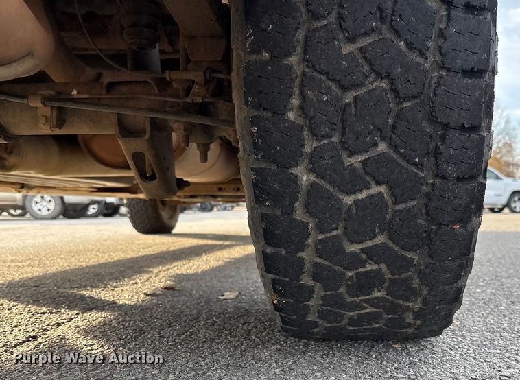 image for item EV3461 2011 Chevrolet Silverado 1500 Crew Cab pickup truck