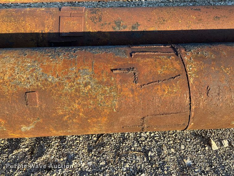 image for item EV3472 (2) steel pipe