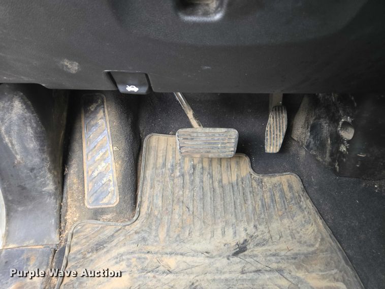 image for item EV4397 2022 Chevrolet Silverado 2500HD Crew Cab pickup truck