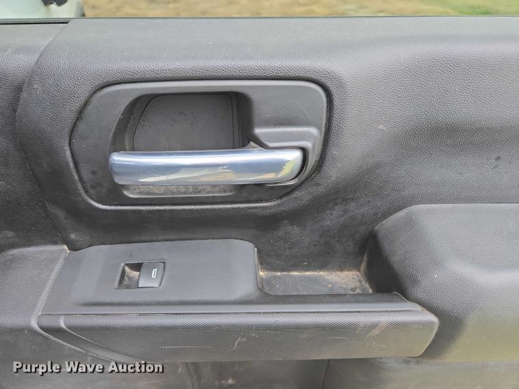 image for item EV4397 2022 Chevrolet Silverado 2500HD Crew Cab pickup truck