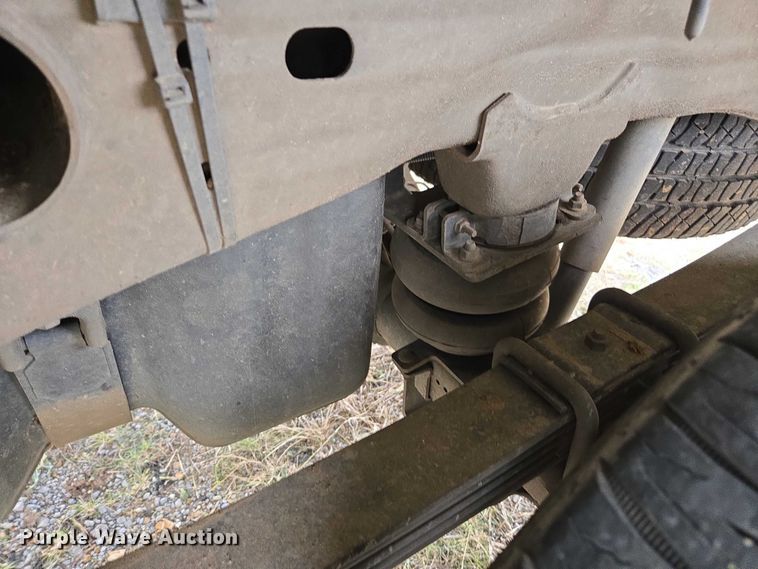 image for item EV4397 2022 Chevrolet Silverado 2500HD Crew Cab pickup truck