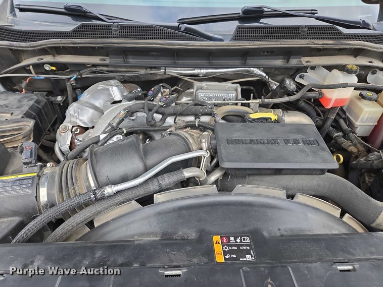 image for item EV4398 2022 Chevrolet Silverado 2500HD Crew Cab pickup truck