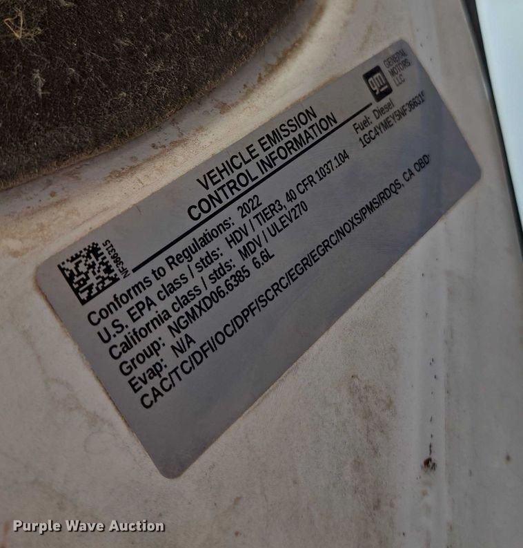 image for item EV4398 2022 Chevrolet Silverado 2500HD Crew Cab pickup truck