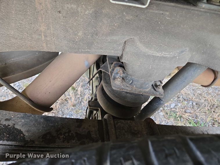 image for item EV4398 2022 Chevrolet Silverado 2500HD Crew Cab pickup truck