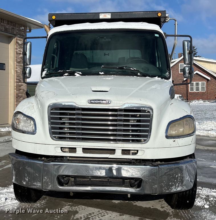 image for item FG1502 2013 Freightliner Business Class M2 dump truck