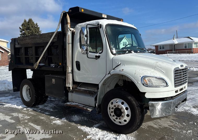 image for item FG1502 2013 Freightliner Business Class M2 dump truck