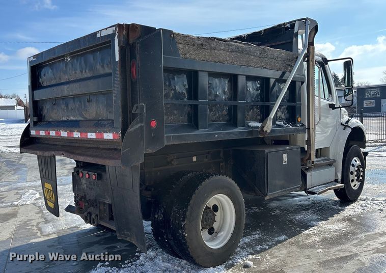 image for item FG1502 2013 Freightliner Business Class M2 dump truck